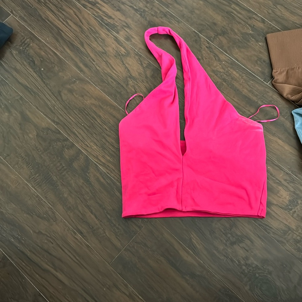 Cropped top